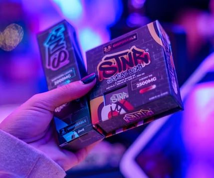 stnr disposable vape Buy STNR Stoners Blend Delta-8/Delta-10/THC-P/THC-B Disposable main image 1